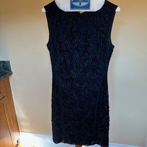 Ann Taylor Lace Cocktail Dress Size 6 (runs small)